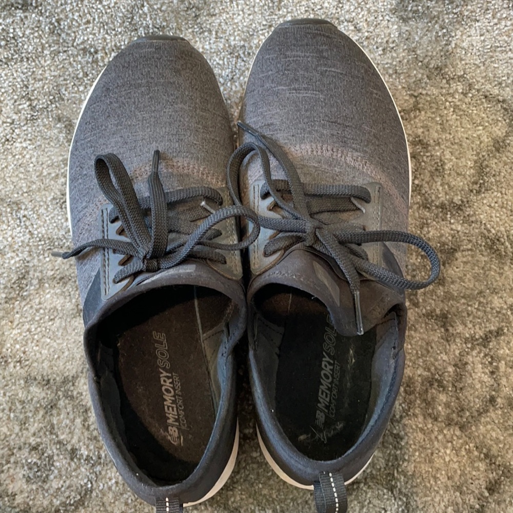 New balance shoes